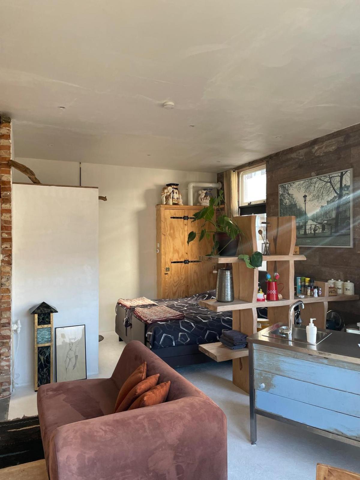 Gerenoveerde Winkel Appartement *
